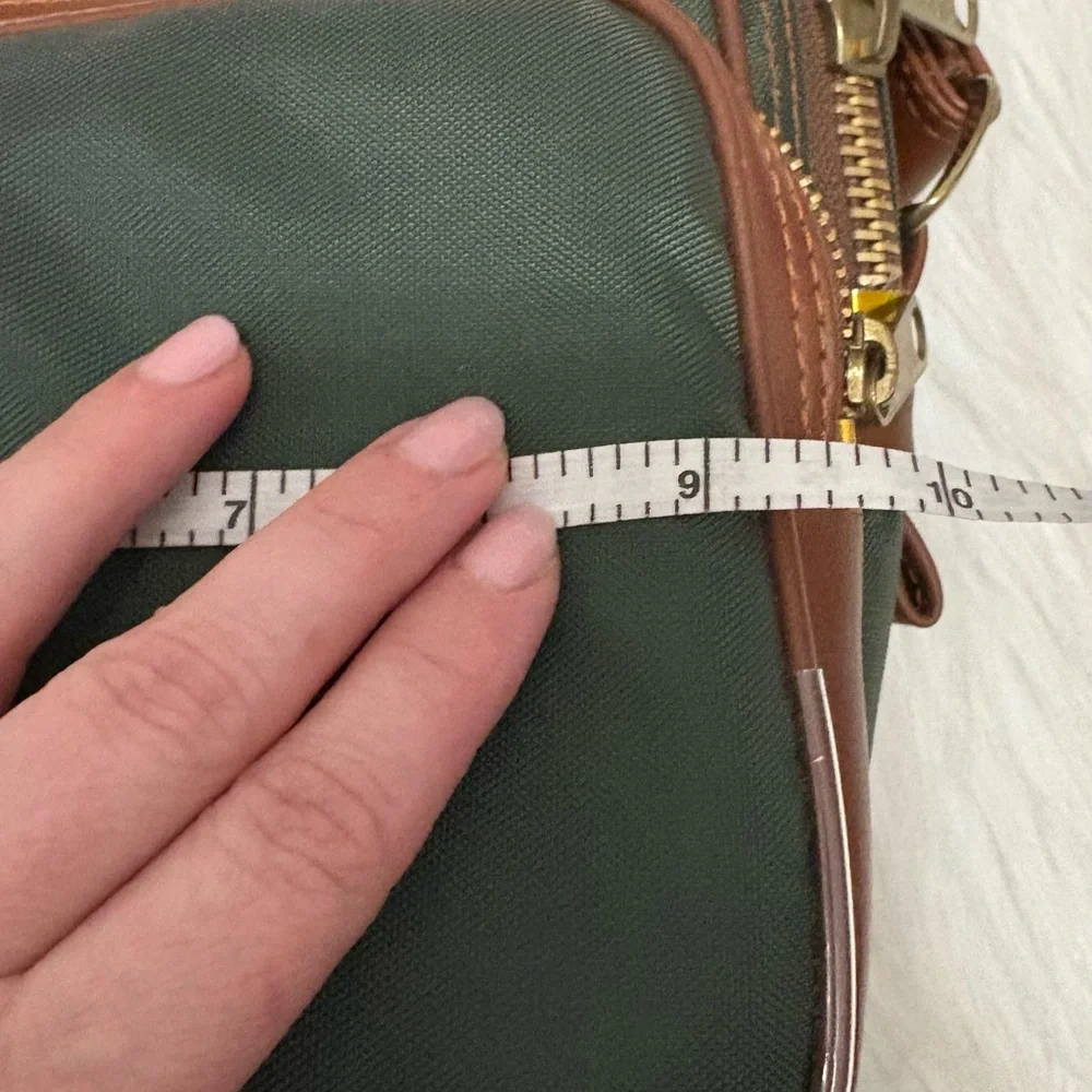 Vintage Coast Multi Compartment Camera Bag